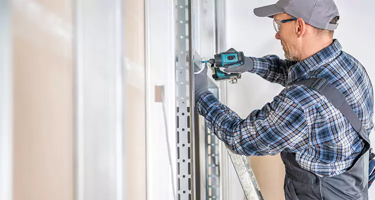 Sliding Door Latch Hardware Repair in Pinewood, FL