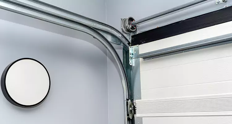 Garage Door Cable Repair Cost in Pinewood, FL