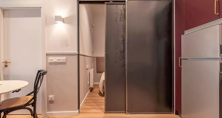 Adjust Pella Sliding Doors Not Moving in Pinewood, FL